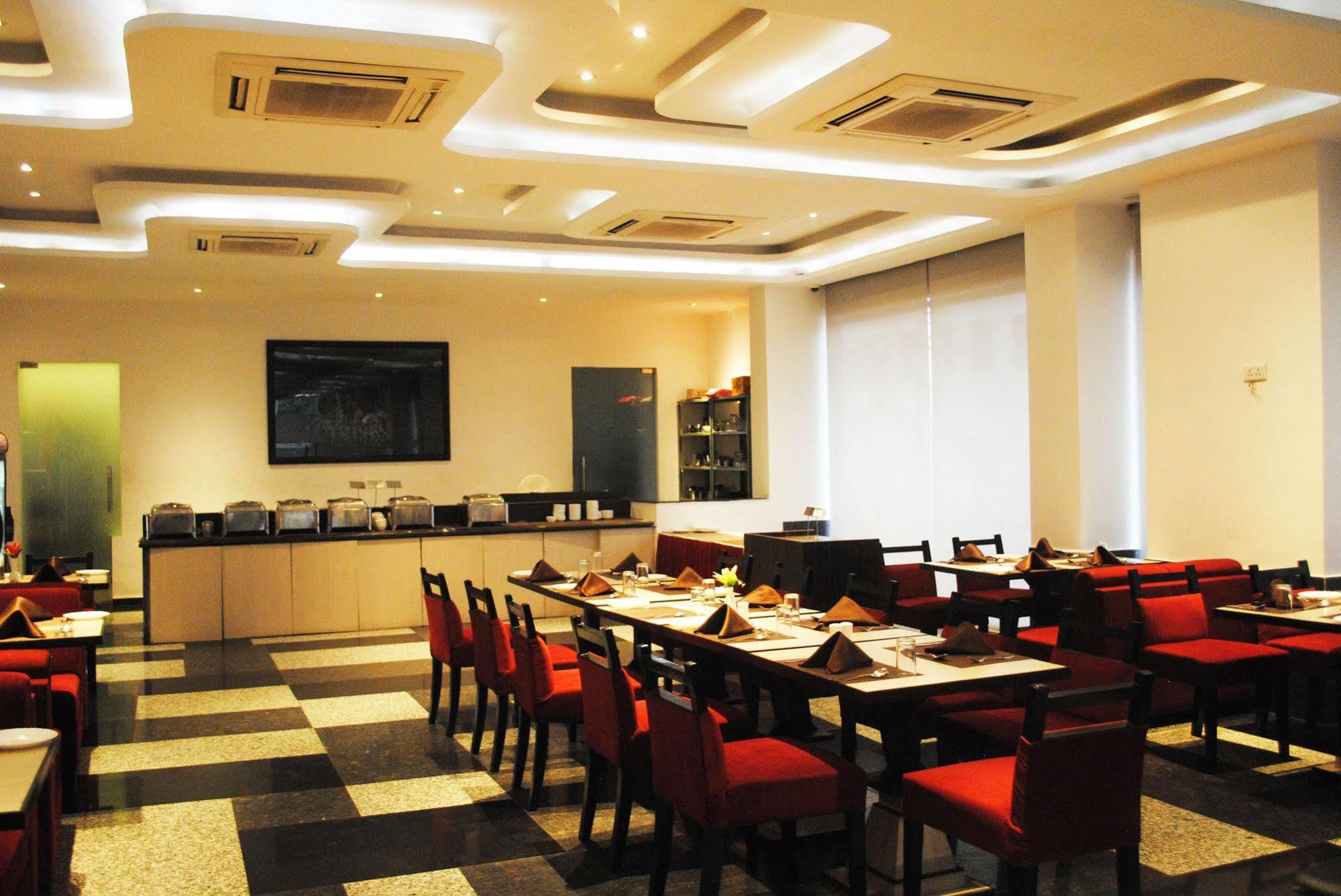 经典公园酒店 斋浦尔 外观 照片